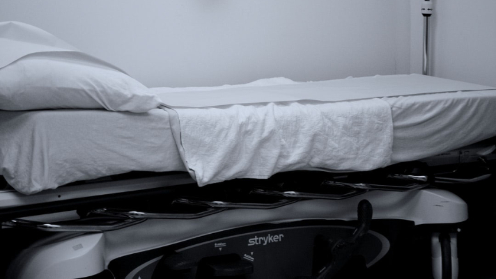 Is a Reconditioned Hospital Bed The Right Choice?
