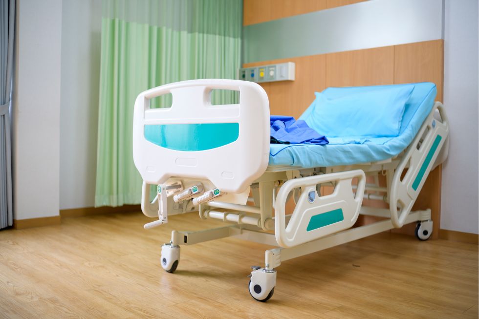 Benefits of Adjustable Hospital Beds for Your Patients